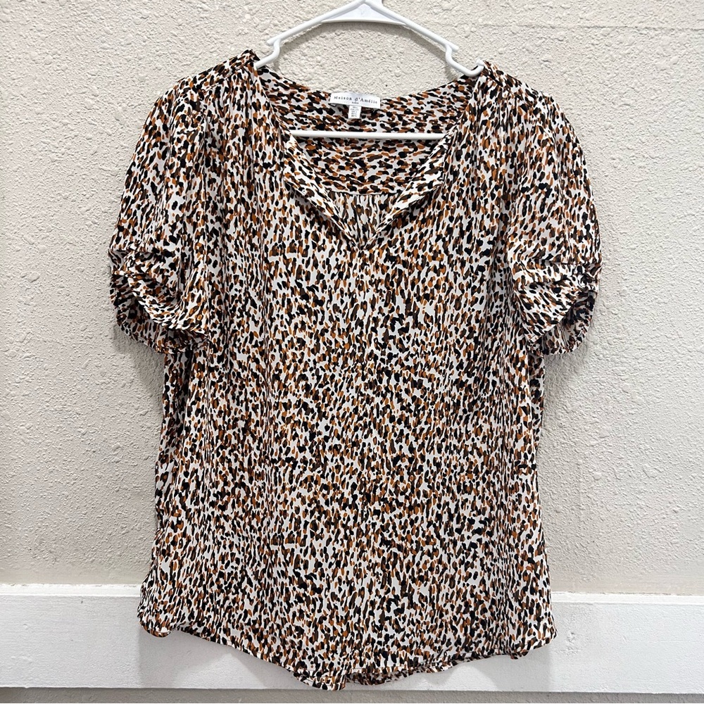 Maison d'Amelie Brown and Black Printed V-Neck Blouse Large